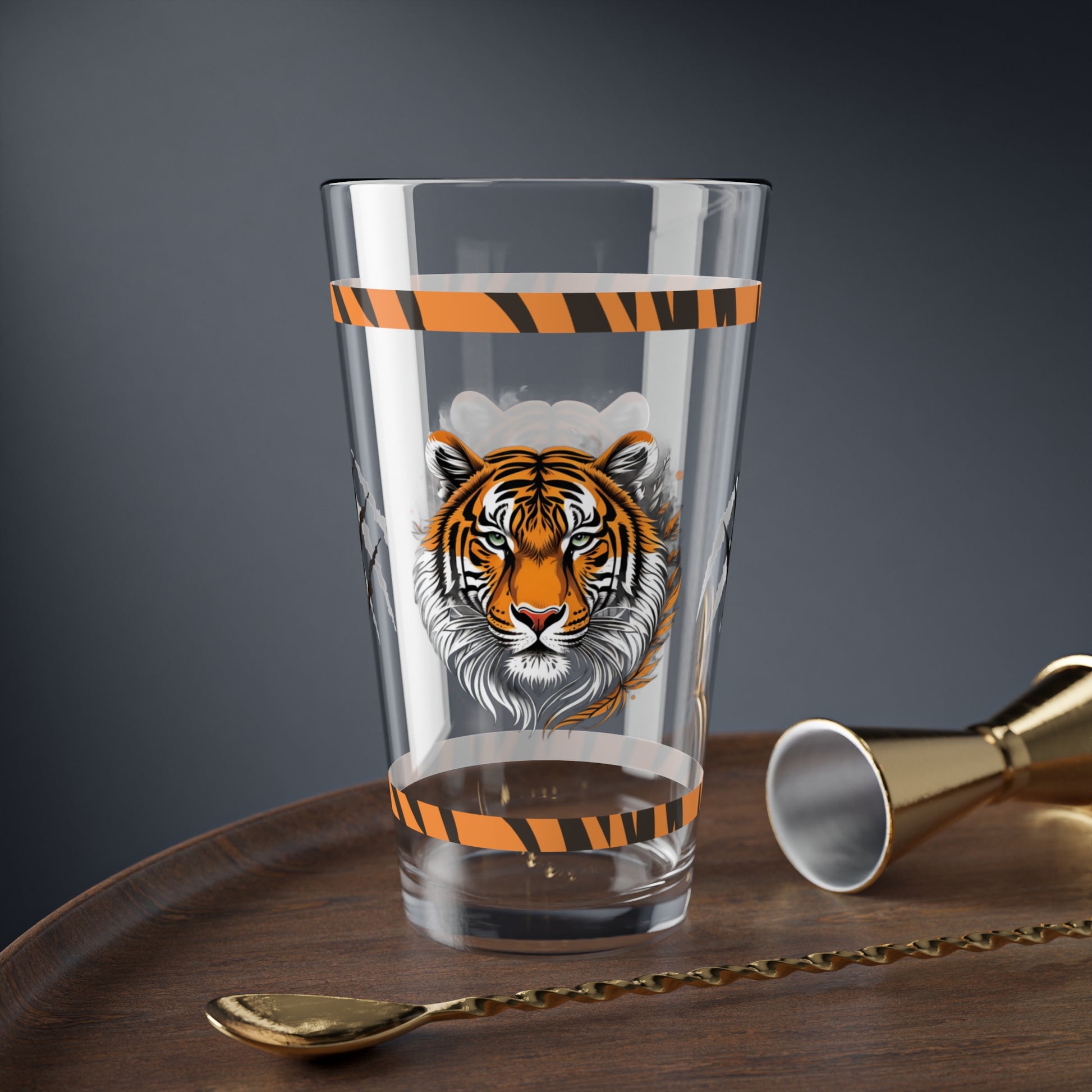 Bold Resilience 16oz Tiger Pint Glass - Inspiring Strength, Courage, and Empowerment