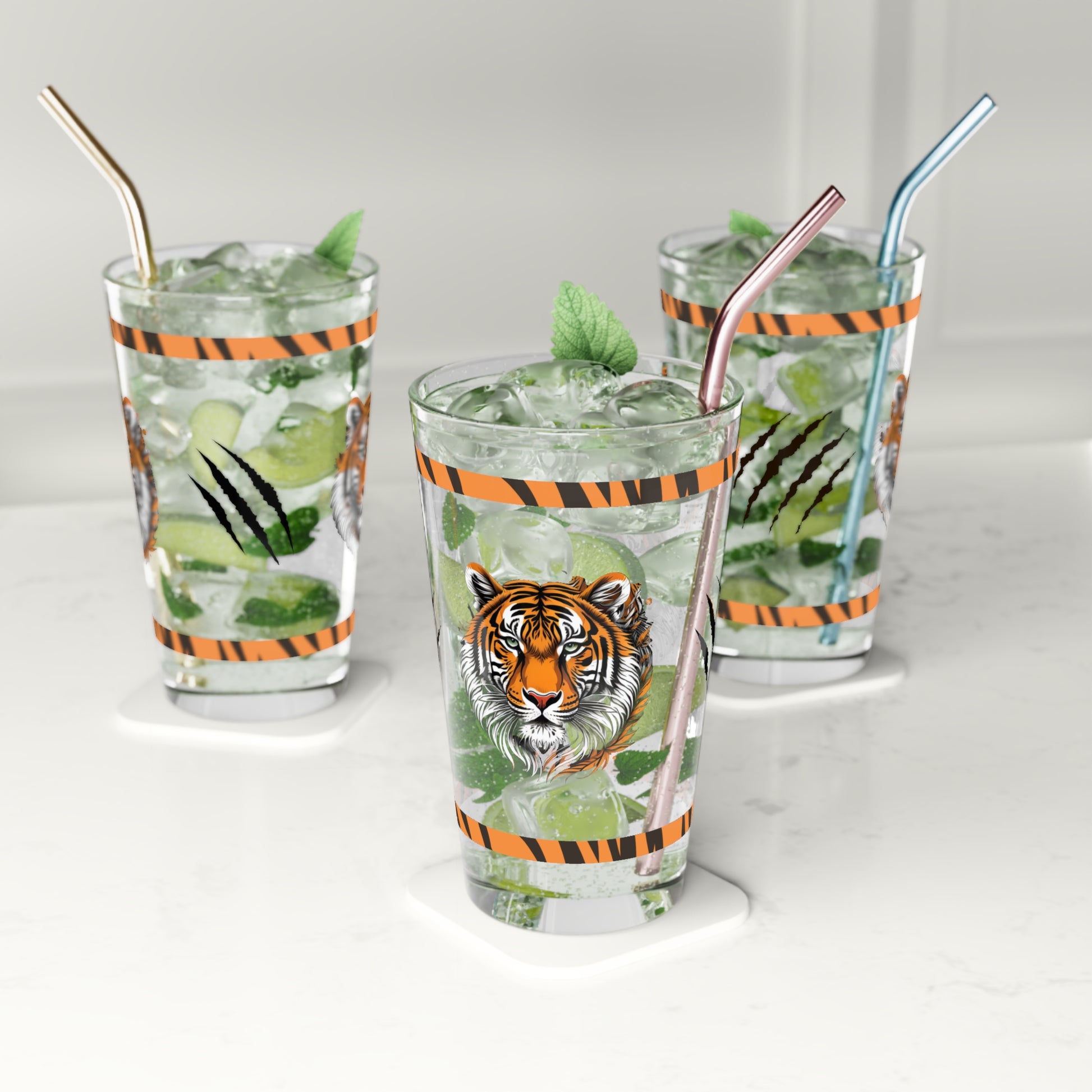 Bold Resilience 16oz Tiger Pint Glass - Inspiring Strength, Courage, and Empowerment