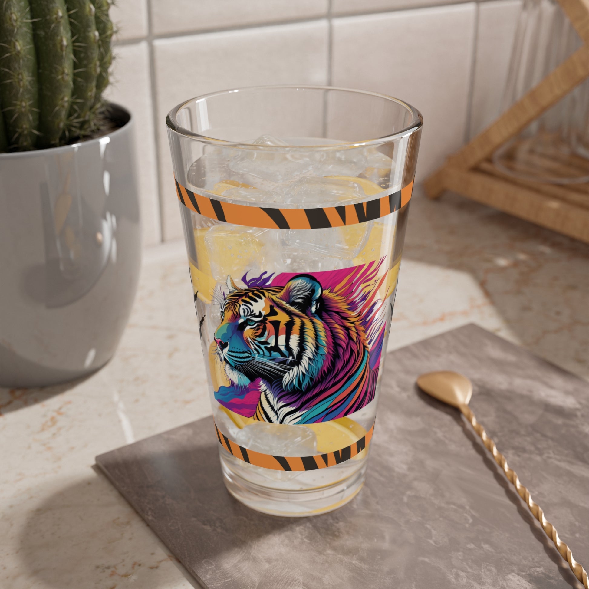 Majestic Mindfulness 16oz Tiger Pint Glass - Inspiring Strength, Courage, and Empowerment