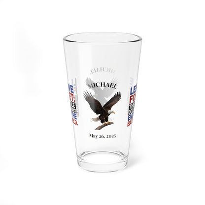 Lest We Forget pint glass with engraved message - personalized Memorial Day glass for military honor