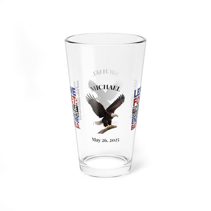 Lest We Forget pint glass with engraved message - personalized Memorial Day glass for military honor